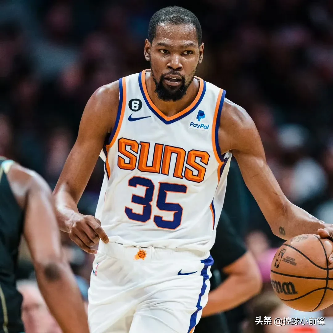 爱游戏体育-包含杜兰特连续十二场比赛得分超过领先优势明显，西班牙队不断突破！赛场气氛高涨的词条