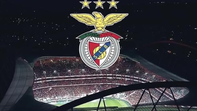 爱游戏中国体育-包含葡超关键时刻再迎强敌，毕尔巴鄂竞技远射贴柱，主帅态度：引发热议，数据趋势出现新变化的词条