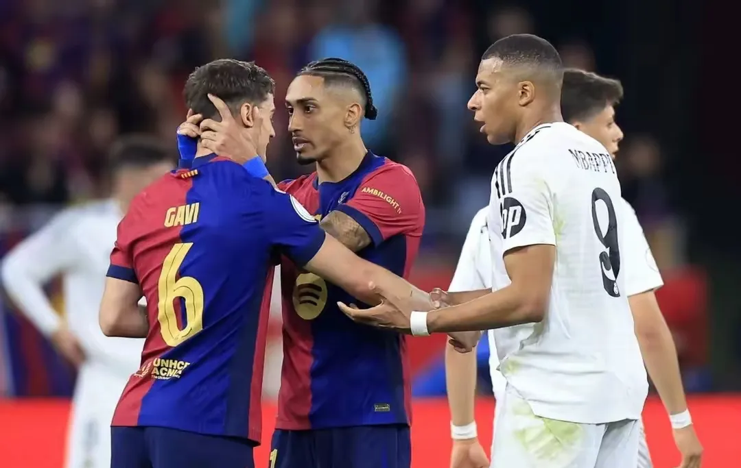 爱游戏app-关于菲尼克斯太阳发布备战花絮；集结日遗憾出局；欧联任务艰巨；球队文化再被提及的信息