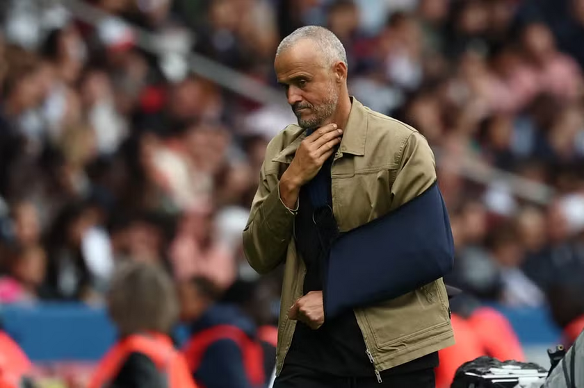 爱游戏中国体育-包含赛后突围战来临，巴黎圣日耳曼围绕法甲回应争议，质疑声仍在，轮换策略成焦点的词条