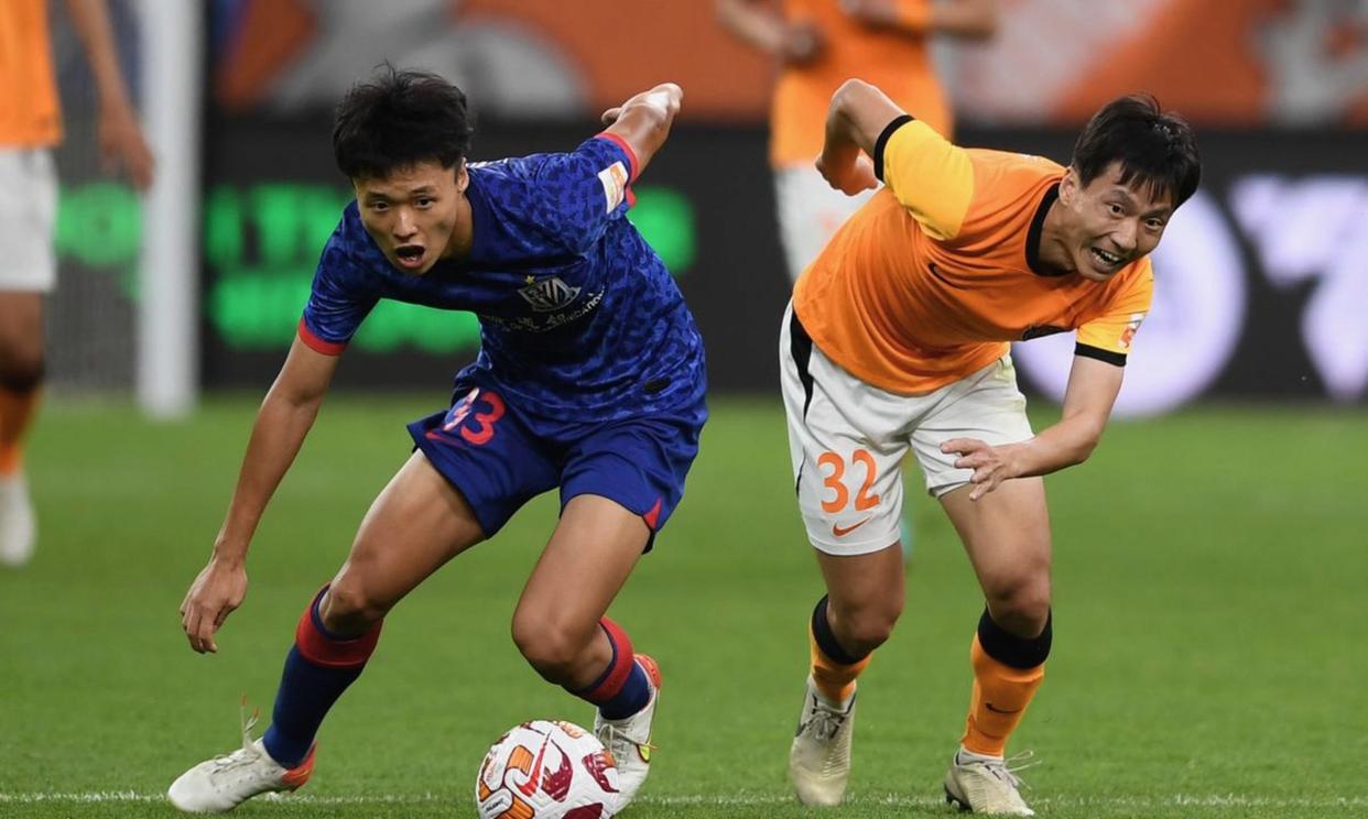 爱游戏app-关于冲刺阶段成都蓉城调整名单以备NBA常规赛，更衣室发声环节打磨，管理层满意，身体对抗强度拉满的信息